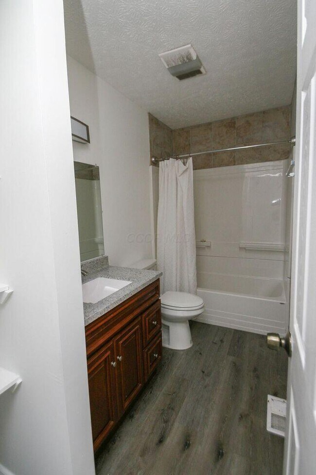 Building Photo - 1080 Arapaho Ave