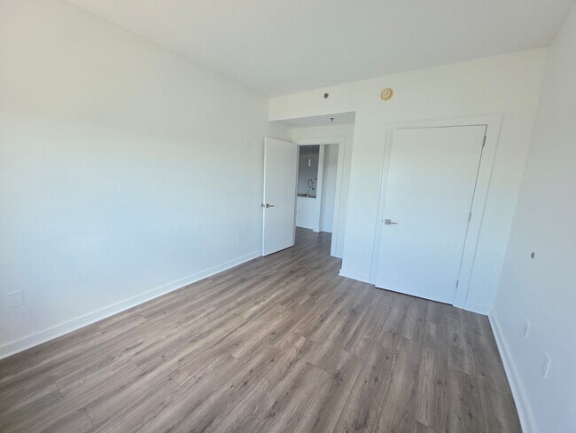 Building Photo - Be the first to occupy this renovated 2-bedroom & 2 full bathrooms condominium with lots of ameni...