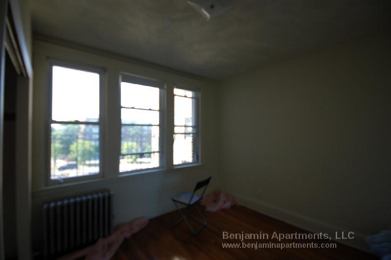 Building Photo - 1630 Commonwealth Ave