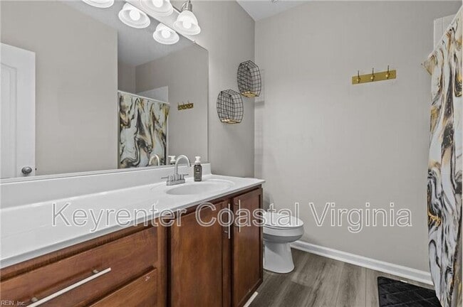 Building Photo - 1509 Broad Water Arch