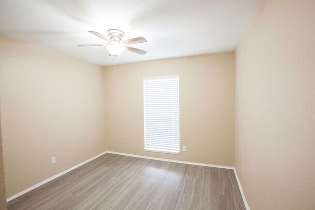 Building Photo - 5308 Gates Dr