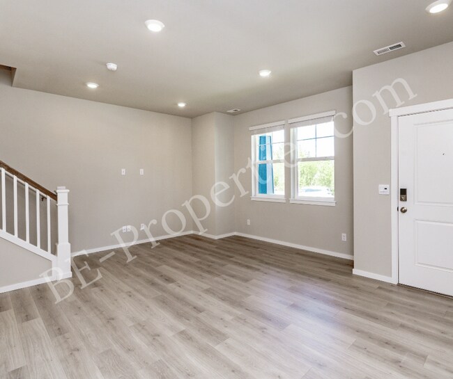 Building Photo - Tehaleh New Construction