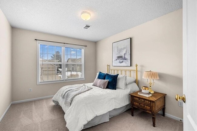 Building Photo - 15557 Floyd St