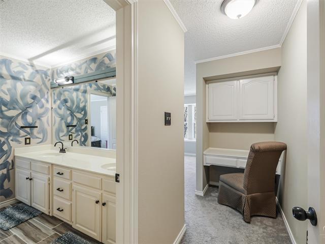 Building Photo - 1110 Hills Creek Dr