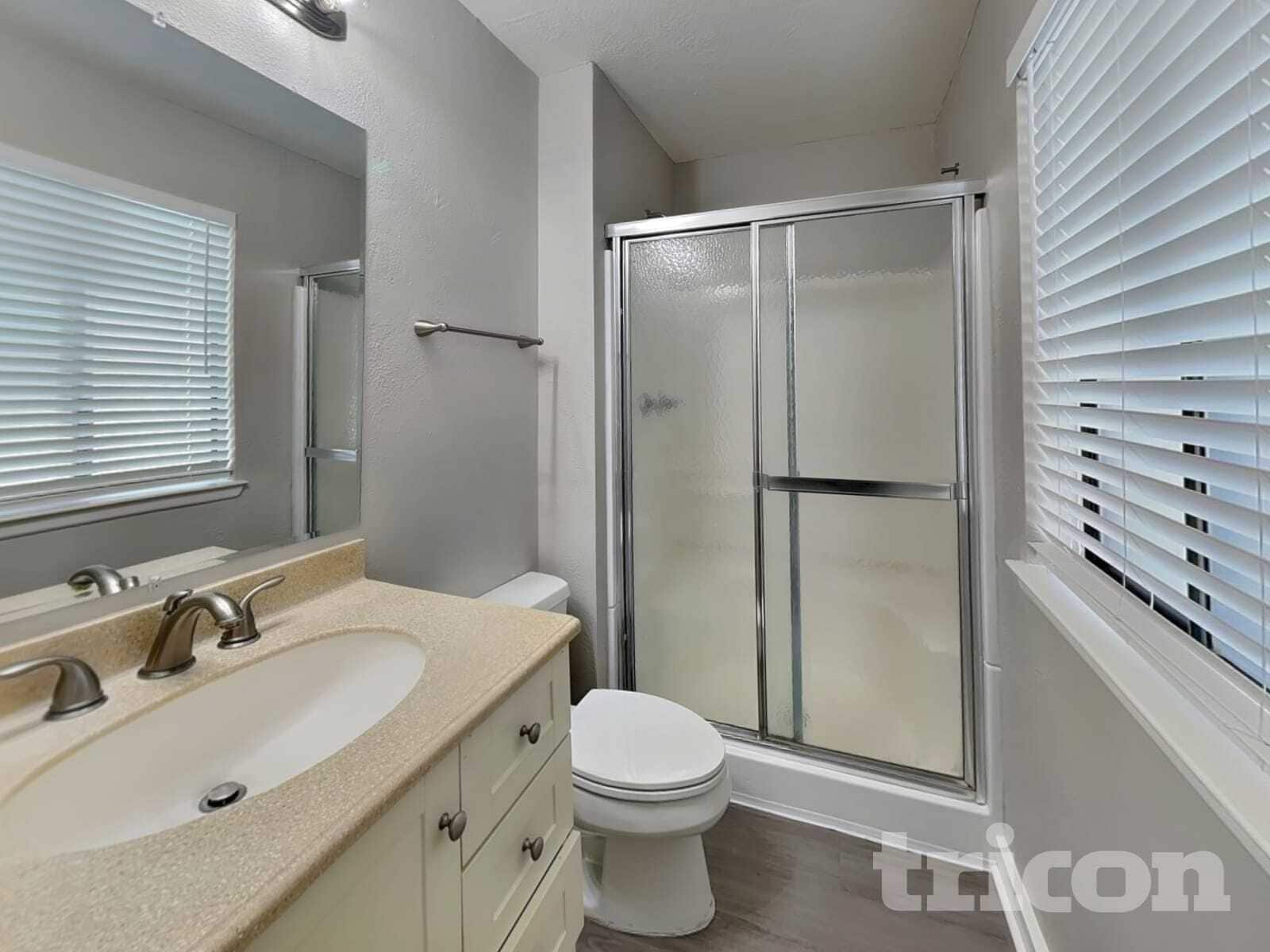 Building Photo - 8712 Plymouth Rock Rd NE