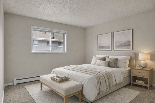 Building Photo - $1,245.95 - 2 Bed, 1 Bath Apartment in Co Springs with Pool and Clubhouse Access!