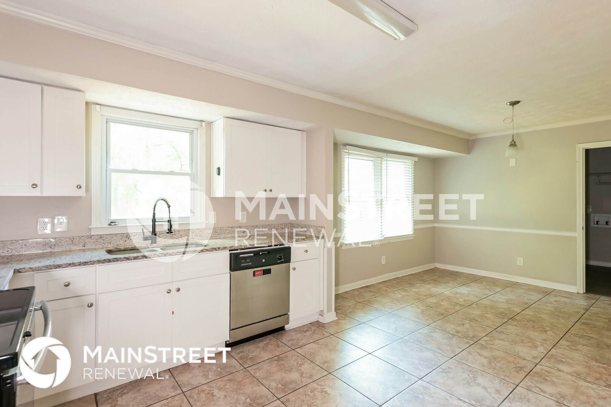 Building Photo - 2855 Hickory Cir