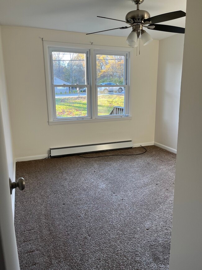 Building Photo - 1534 CT-12