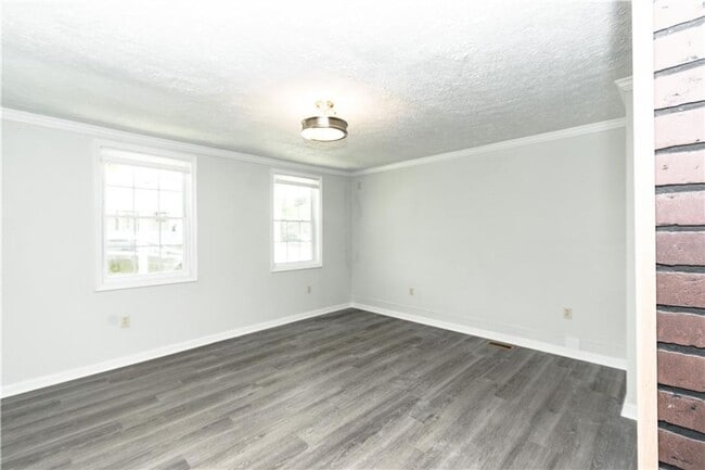 Building Photo - 3 Bedrooms.  2.5 Baths. Luxury Upgrades