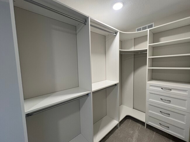 Building Photo - 2652 Century Pine Ln NE