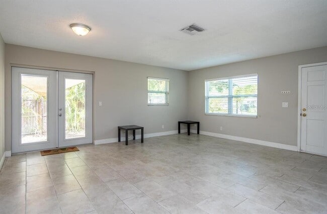 Building Photo - 1770 New Hampshire Ave NE