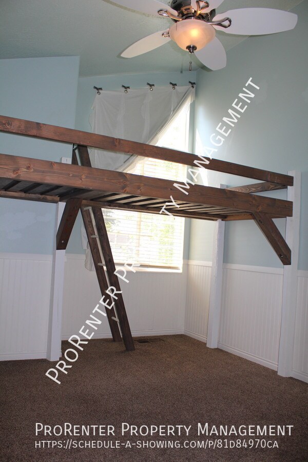 Building Photo - 2898 W 1375 N