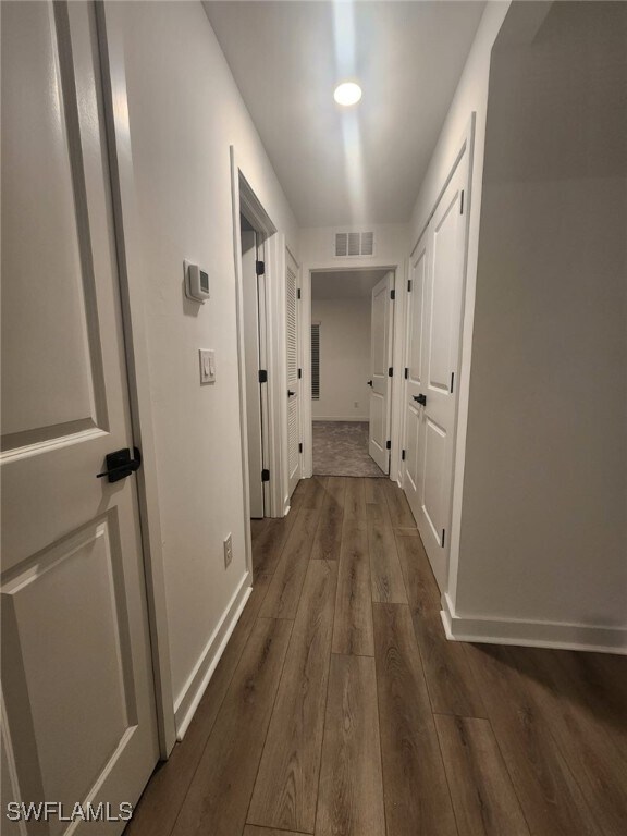 Building Photo - 868 Winwood Cir