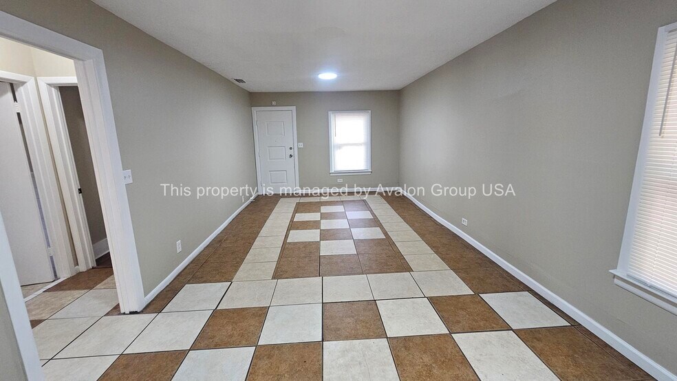 Building Photo - 873 Melson Ave