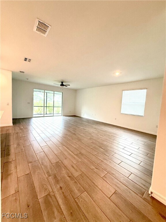 Building Photo - 2667 Scarlet Wy