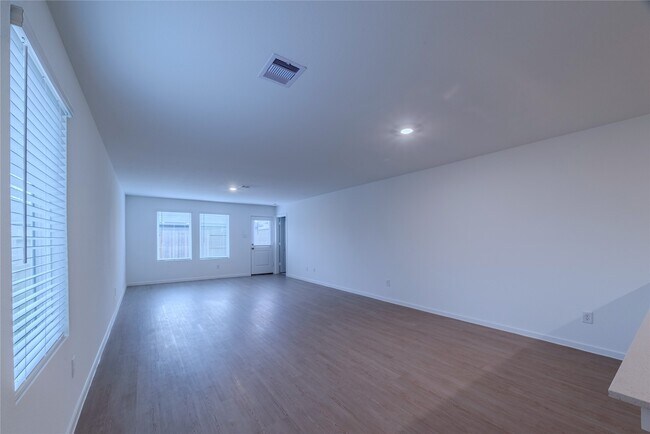 Building Photo - 18057 Trepito Ave