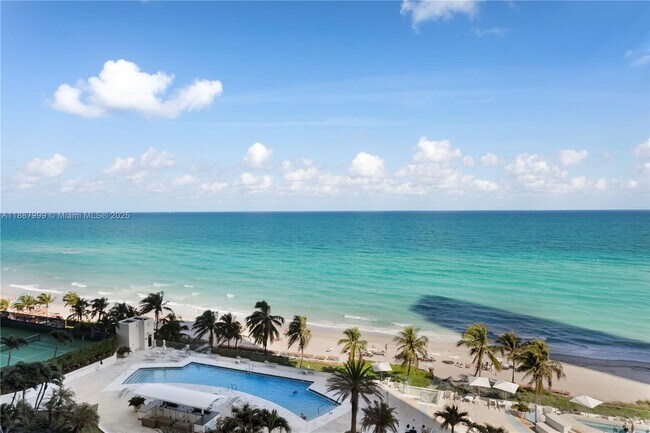 Building Photo - 19111 Collins Ave