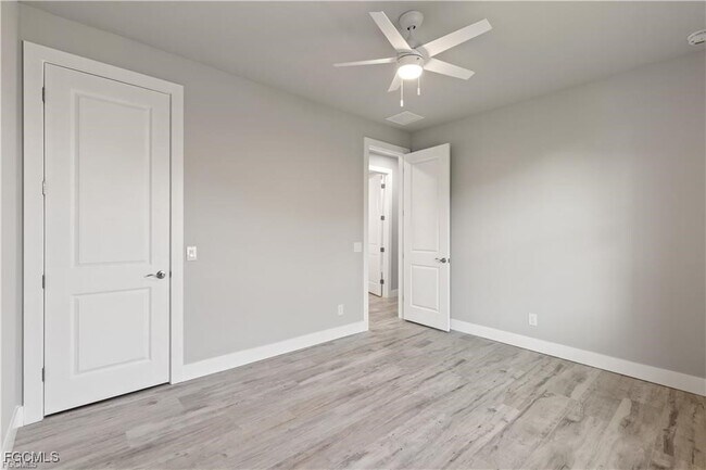 Building Photo - 3311 Surfside Blvd