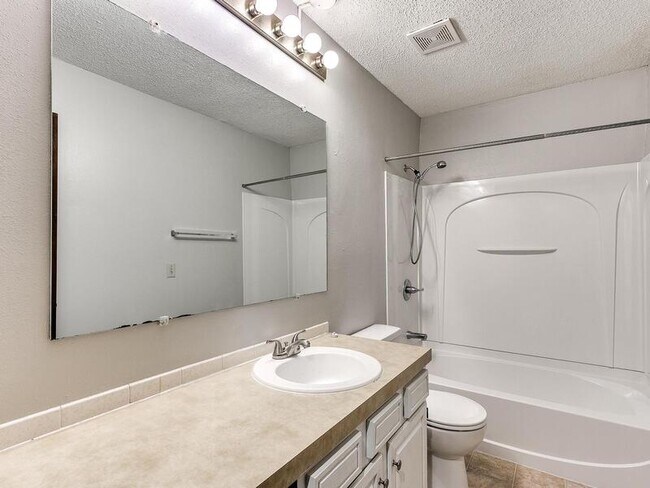 Building Photo - 201-203 Wellons Dr