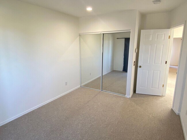 Building Photo - 1627 55th St NW