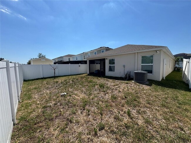 Building Photo - 12870 French Market Dr