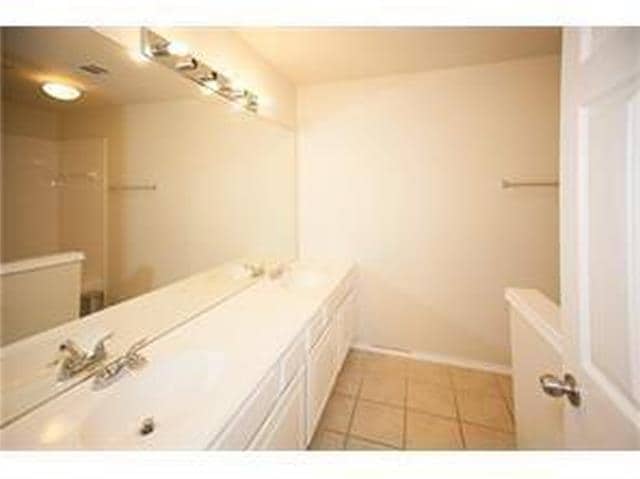 Building Photo - 11397 Fountainbridge Dr