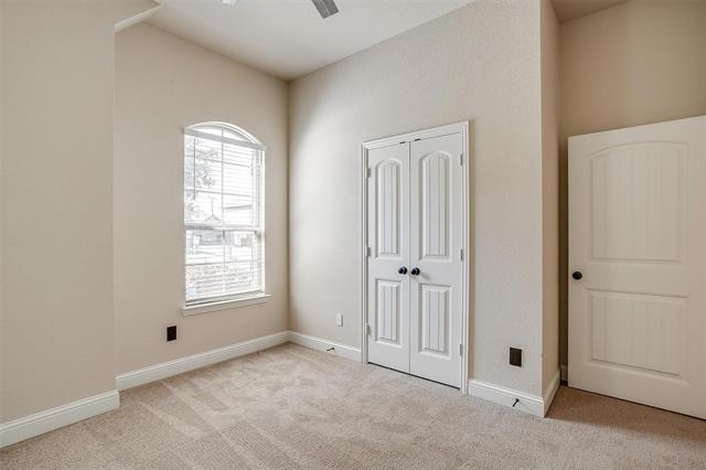 Building Photo - 11905 Long Stone Dr