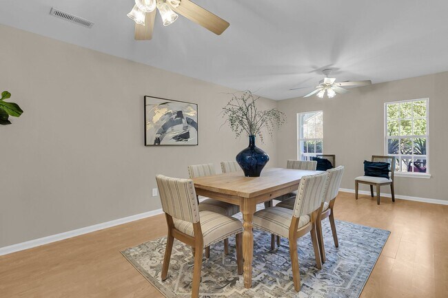 Building Photo - 5204 Carlisle Ct