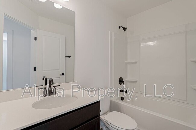 Building Photo - 1455 Darrowby Wy