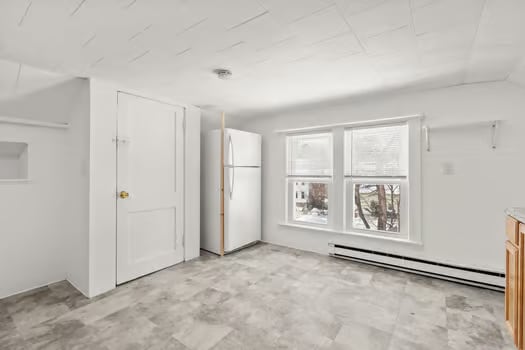 Building Photo - 9 Elmwood St