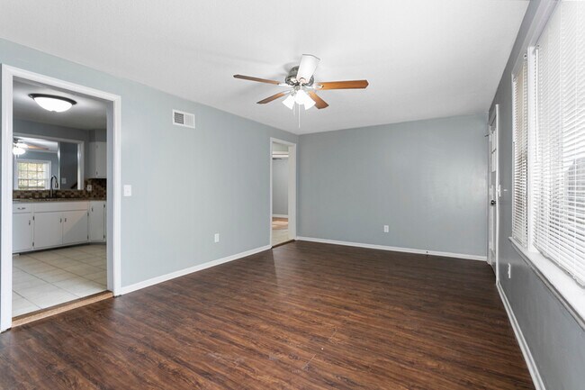 Building Photo - 5119 Woodson Rd