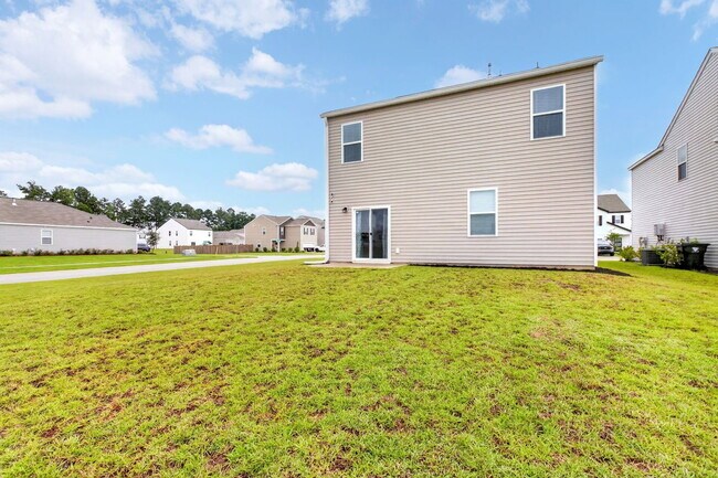 Building Photo - 129 Holly Leaf Ln