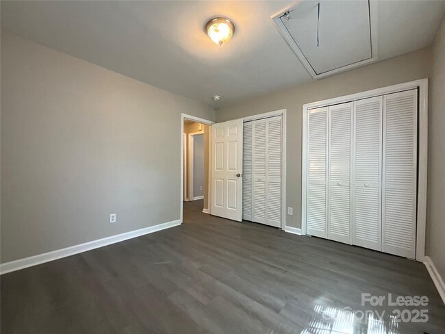 Building Photo - 296 Pecan Ave SW