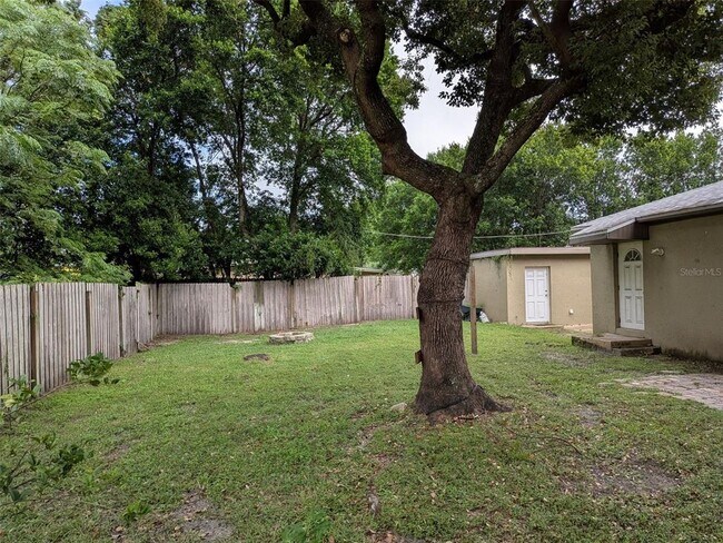 Building Photo - 313 Granada Dr