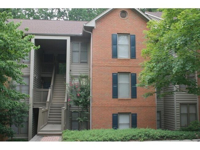 Primary Photo - 901 Garden Ct