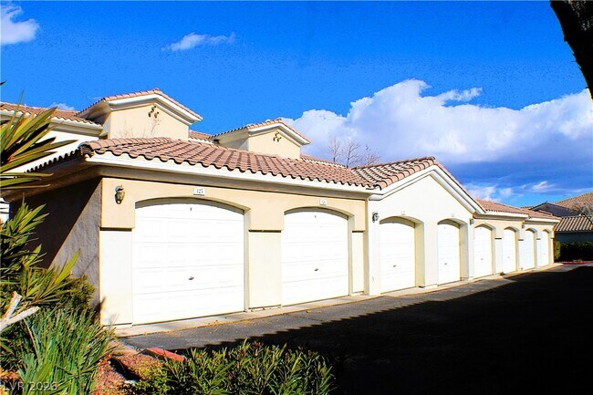 Building Photo - 1531 Ruby Cliffs Ln