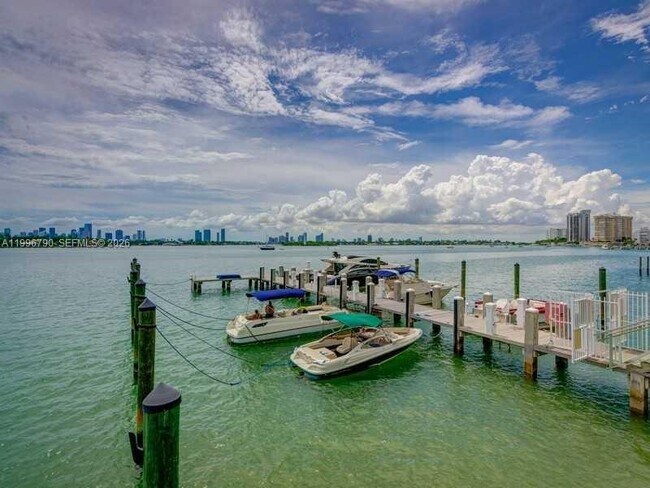 Building Photo - 1200 West Ave