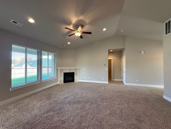 Building Photo - 1129 N Oklahoma Pl