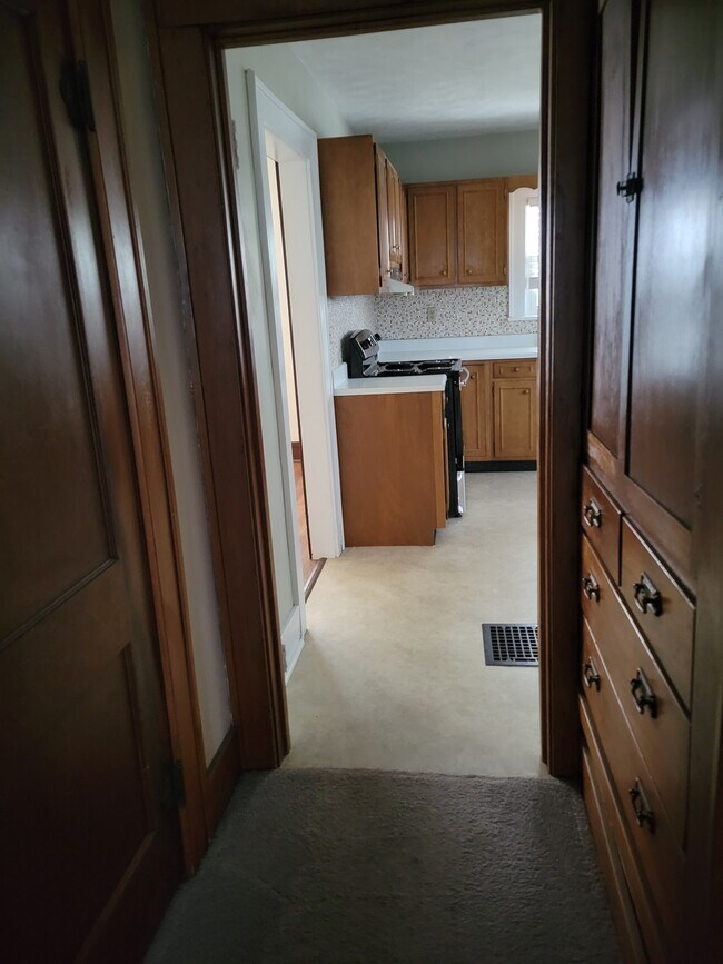 Building Photo - 8782 W 400 N 27