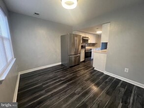 Building Photo - 8826 Stauffer Rd