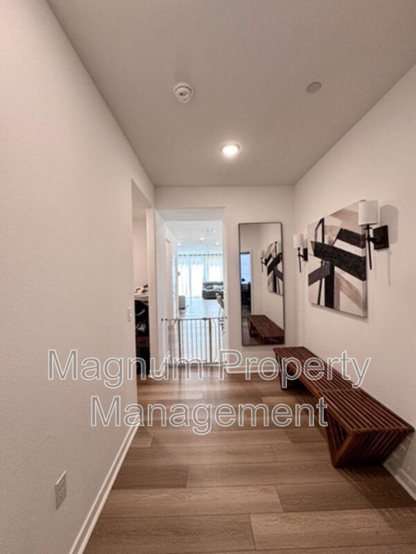Building Photo - 31615 Settlers Rd