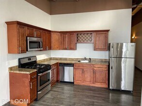 Building Photo - Frame Factory