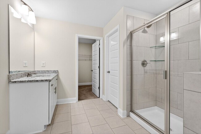 Building Photo - 4 BEDROOM SINGLE FAMILY HOME IN BRASELTON!