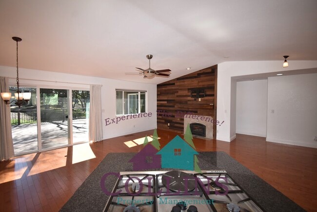 Building Photo - 17799 Minnow Way