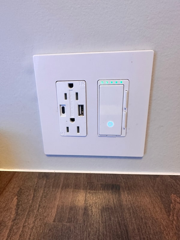 Building Photo - 326 E Livingston St