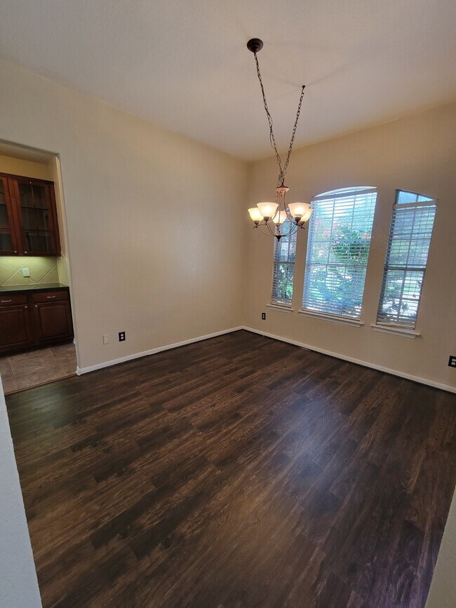Building Photo - 14410 Floret Estates Ln