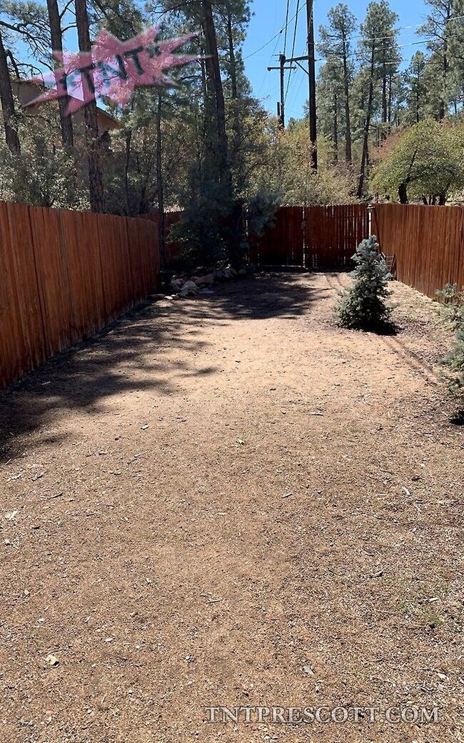 Building Photo - Home in Prescott in the Pines ~ COMP HOLD