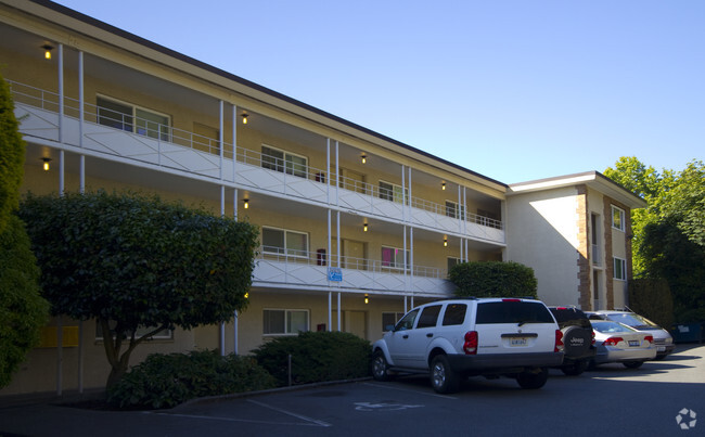 Building Photo - Anne Vista Apartments