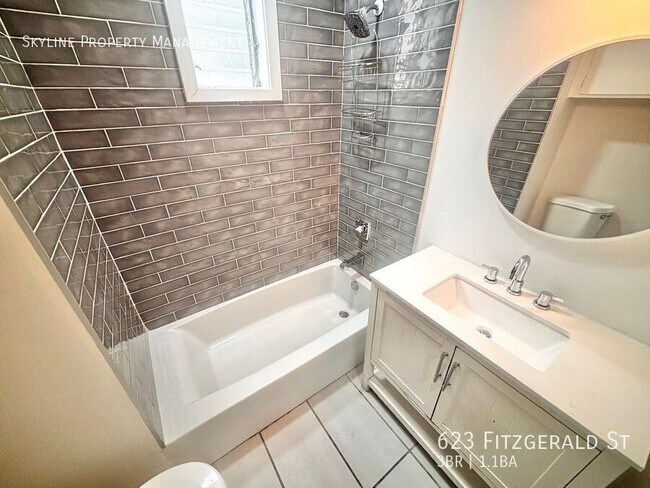 Building Photo - 623 Fitzgerald St