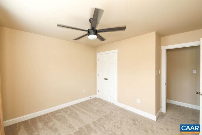 Building Photo - 328 Marquette Ct